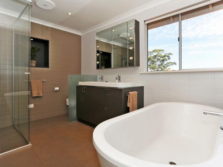 2 Bryant  Avenue gallery