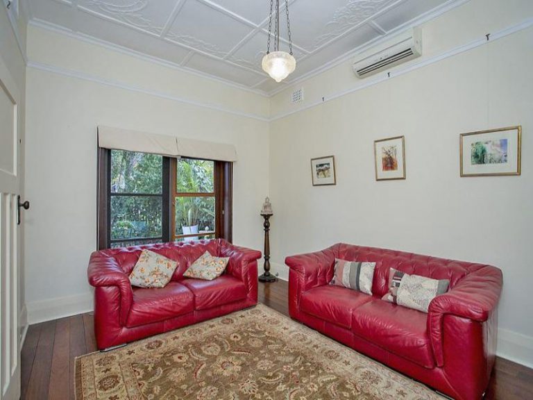 50 Williams Road gallery