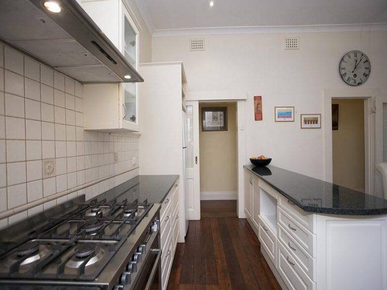 50 Williams Road gallery