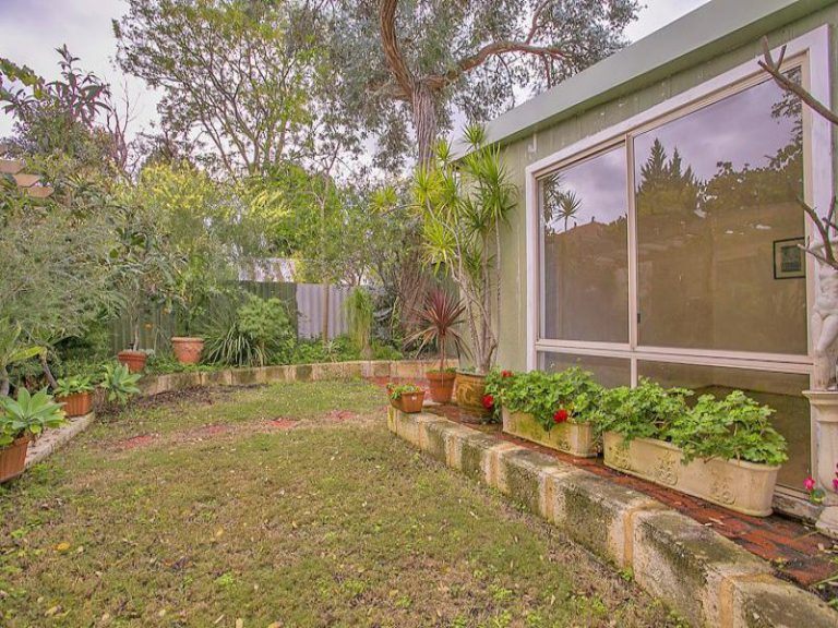 50 Williams Road gallery