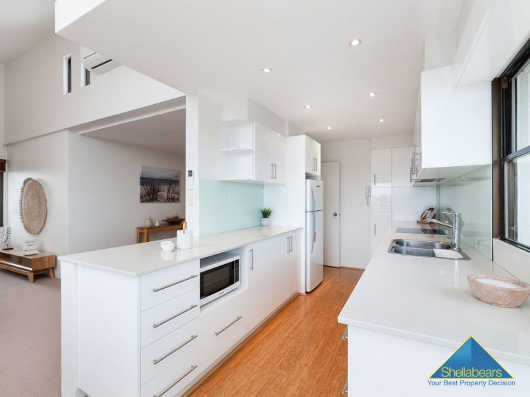 17D/25 Victoria Avenue gallery