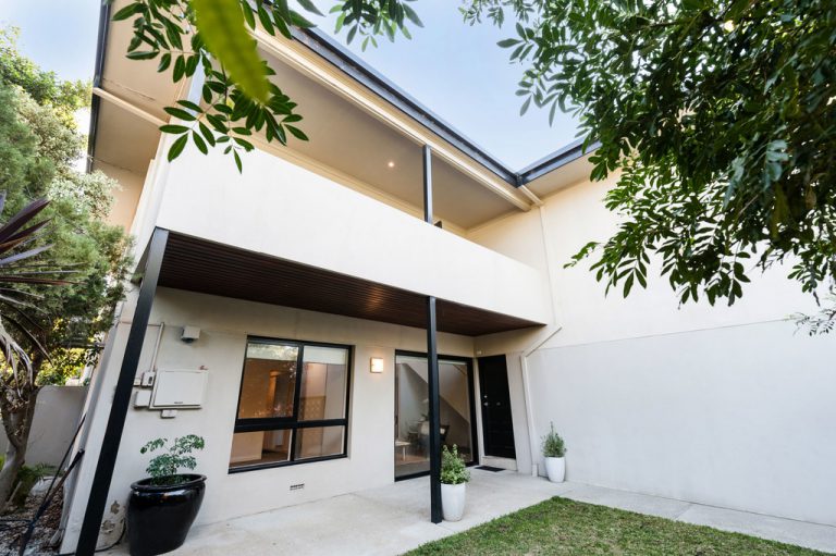 2 Albert Street gallery