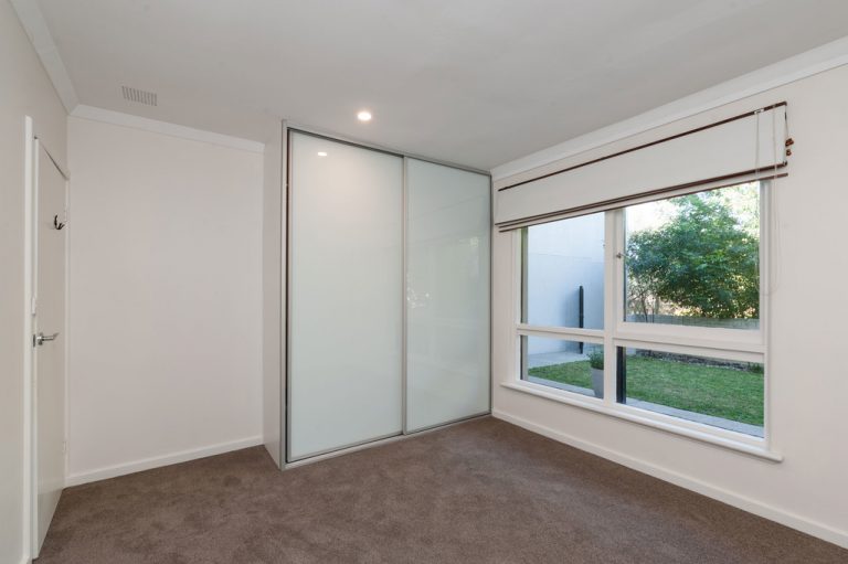 2 Albert Street gallery