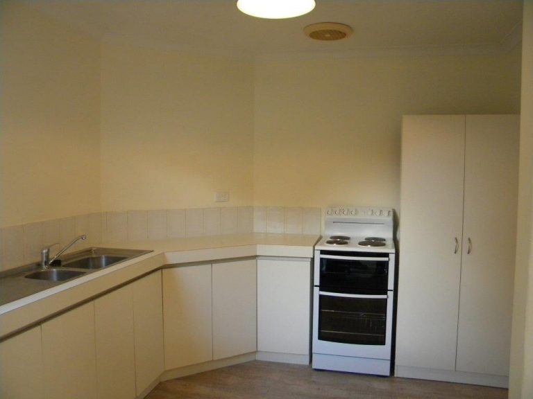 2 / 21 St. Leonards Street gallery