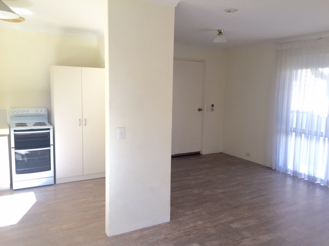 2 / 21 St. Leonards Street gallery