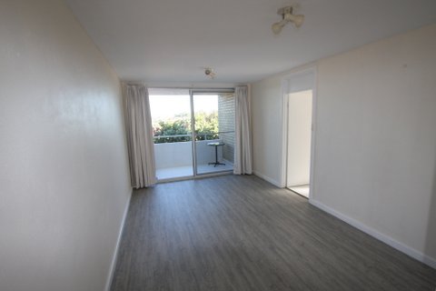 21/27 St Lenonard gallery