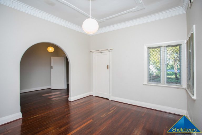 90 Bruce Street gallery