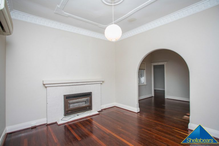 90 Bruce Street gallery