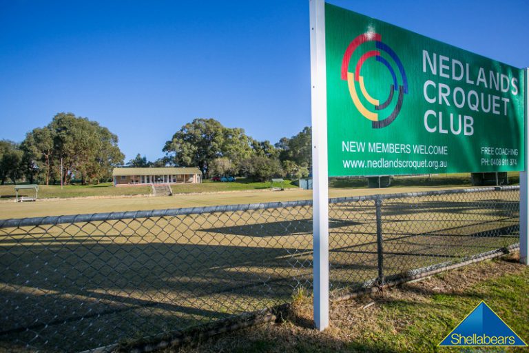 90 Bruce Street gallery