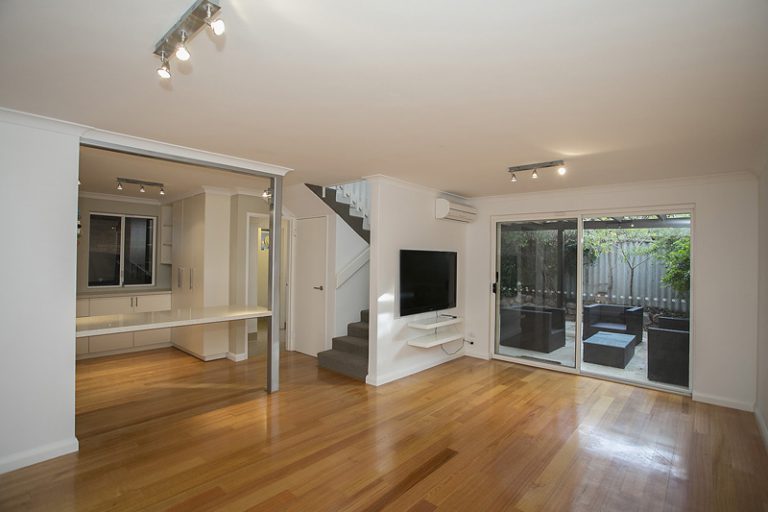 15 Chatsworth Street gallery