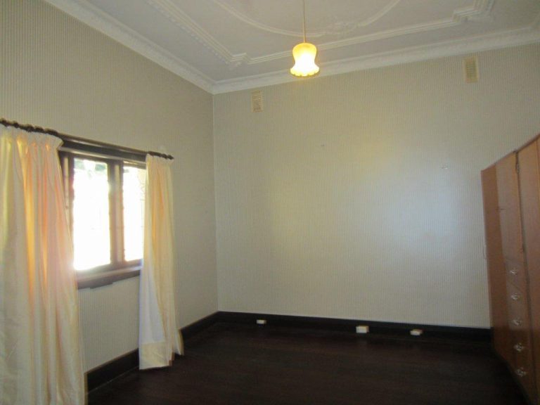 47 Napier Street gallery