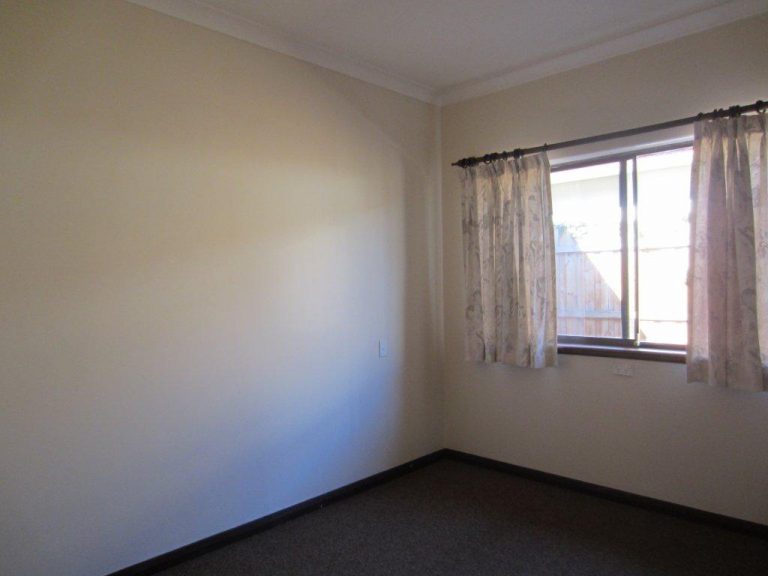 47 Napier Street gallery