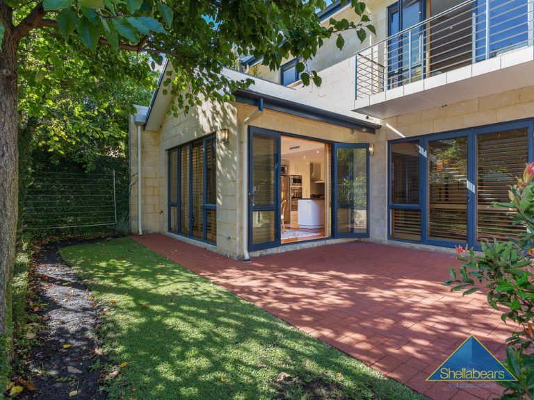 33 Clement Street gallery