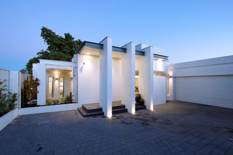 32A McGilvray Avenue gallery