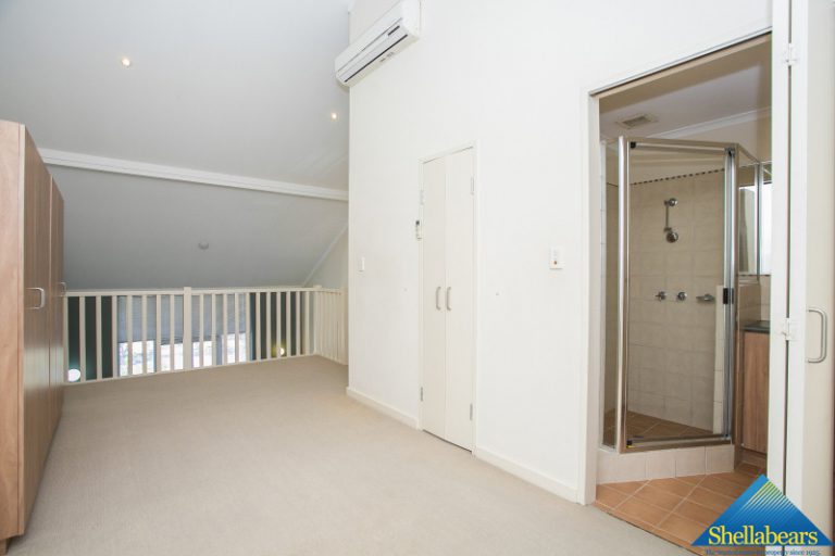10/3 Brigid Road gallery
