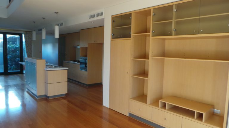 77a Napier Street gallery