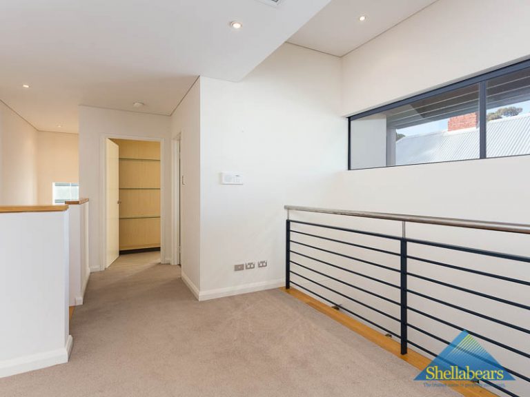 77a Napier Street gallery