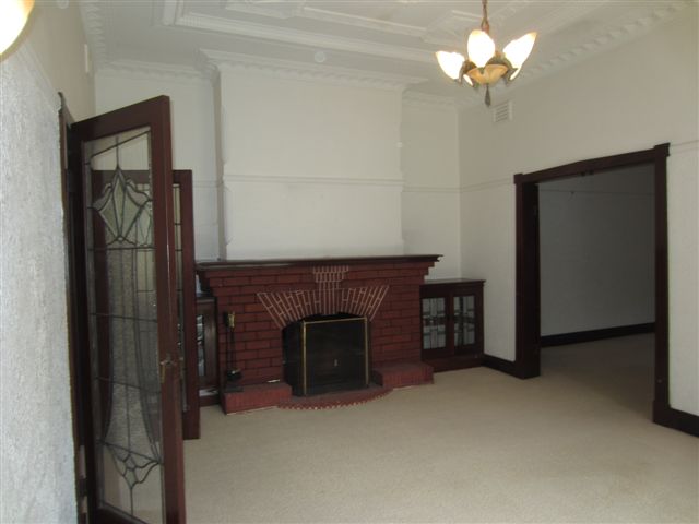13 Kinninmont Avenue gallery