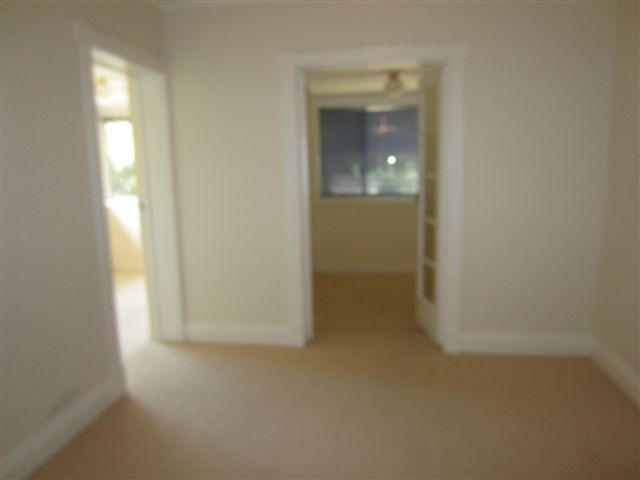 13 Kinninmont Avenue gallery