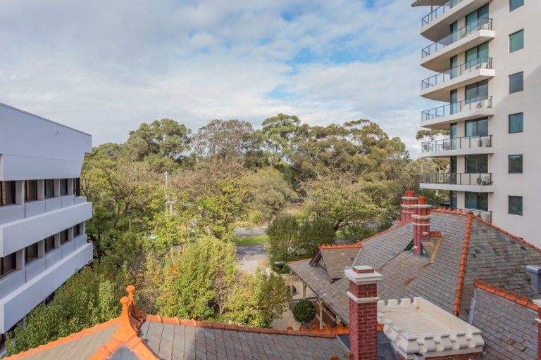 20/34 Kings Park Road gallery