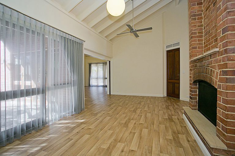 8 Brown Street gallery