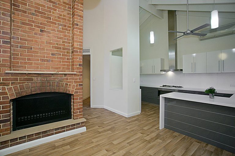 8 Brown Street gallery