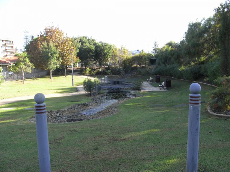 3 / 12 ST. LEONARDS gallery