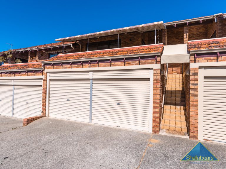 16 Dean Street gallery