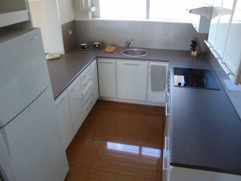 12s/9 Parker Street gallery