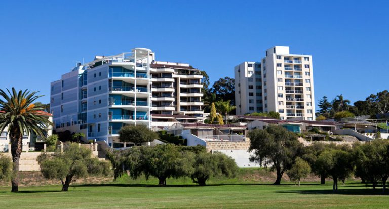 12s/9 Parker Street gallery