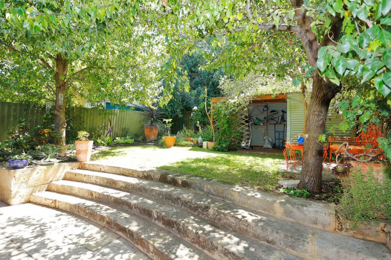13a Nandina Avenue gallery