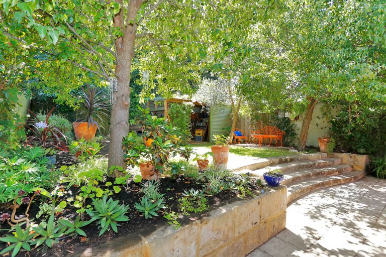 13a Nandina Avenue gallery