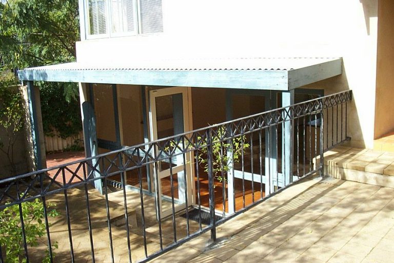 17 Reginald Street gallery