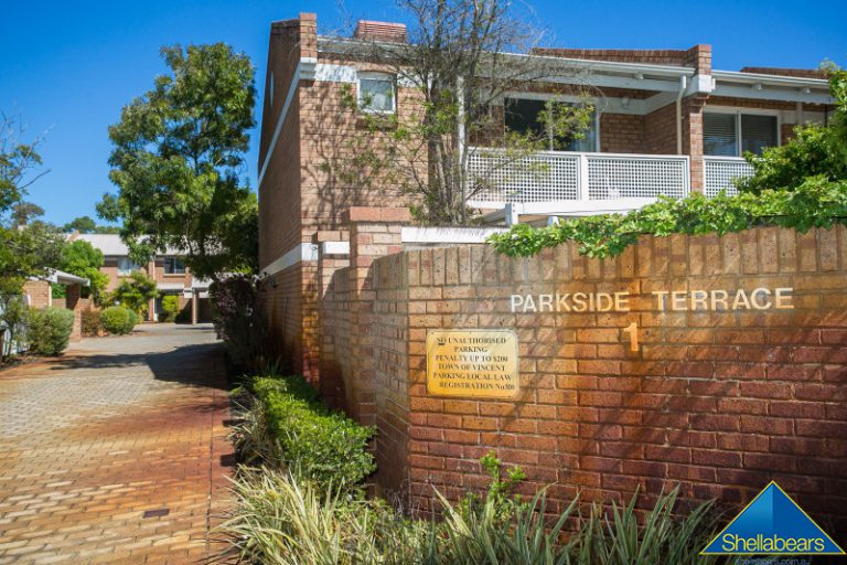 9/1 Brentham Street gallery