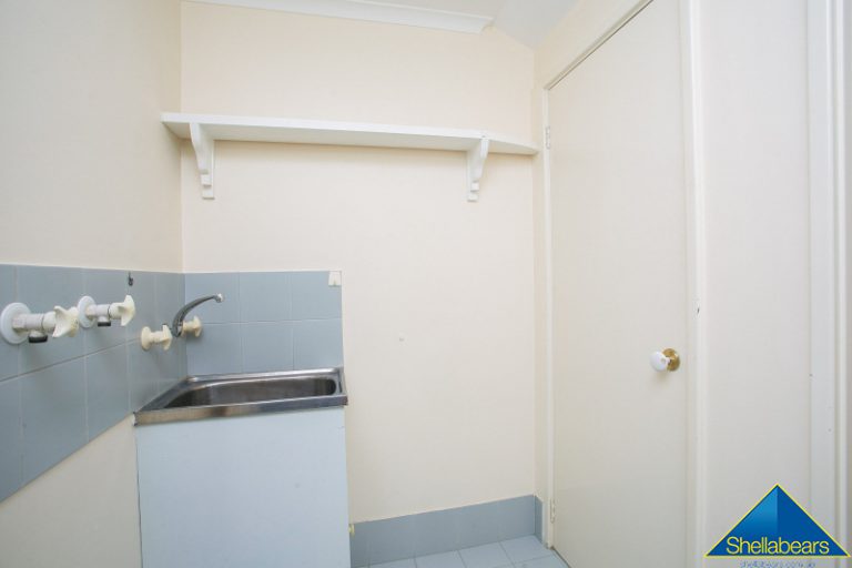 9/1 Brentham Street gallery