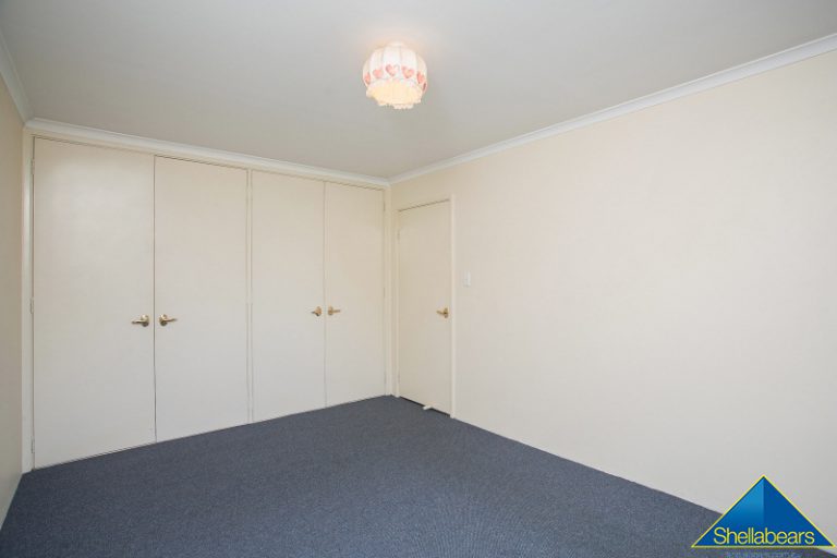 9/1 Brentham Street gallery