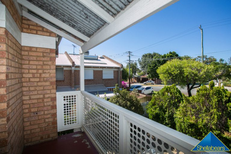 9/1 Brentham Street gallery