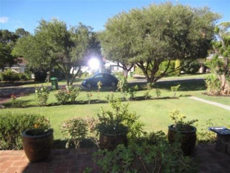 27 Minora Road gallery