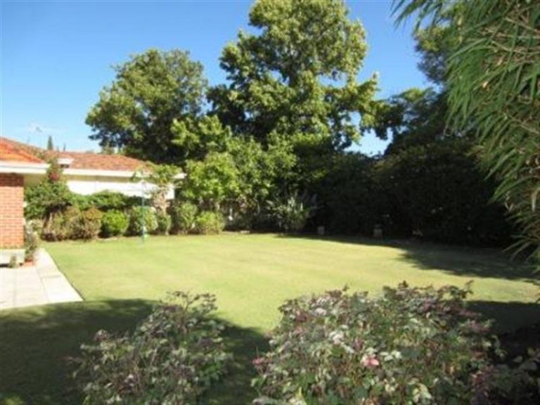 27 Minora Road gallery