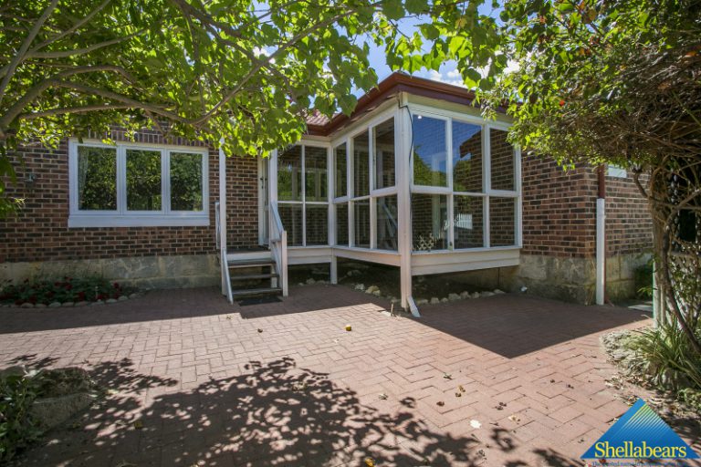 99 Napier Street gallery