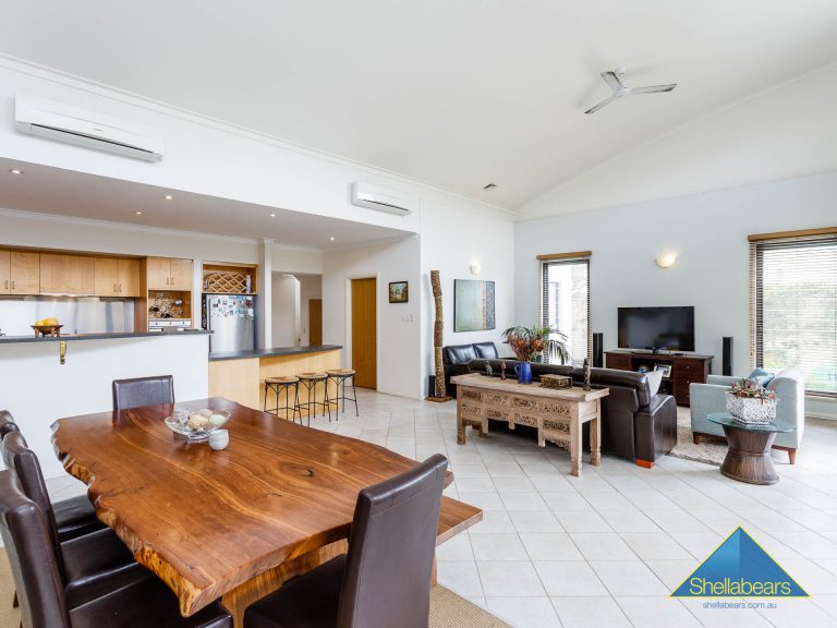 19 Lynton Street gallery