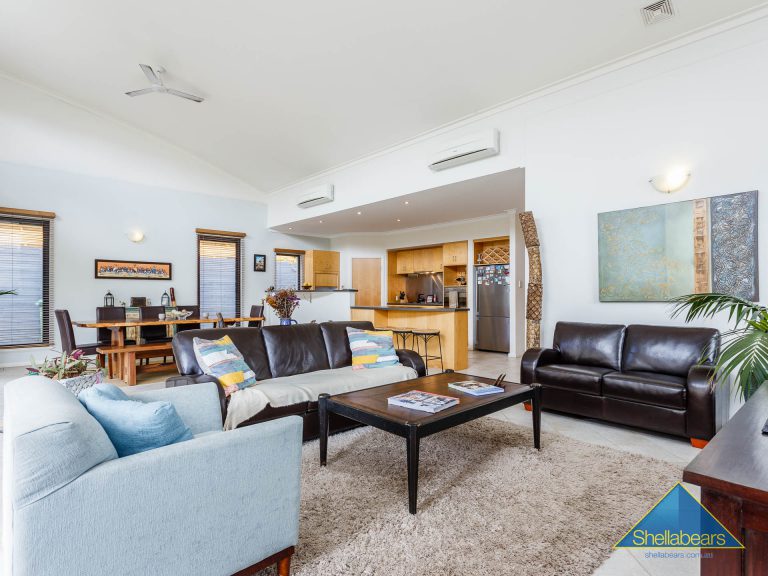 19 Lynton Street gallery