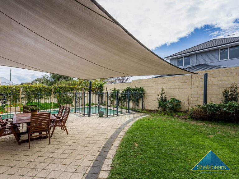 19 Lynton Street gallery