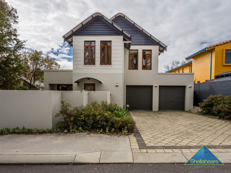 19 Lynton Street gallery