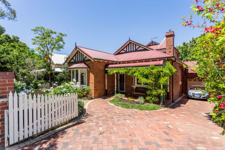 243 Hamersley Road gallery