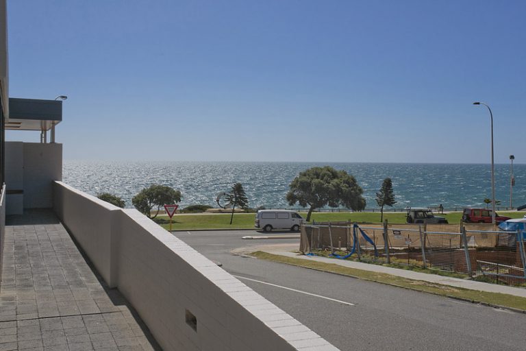 10/134 Marine Parade gallery