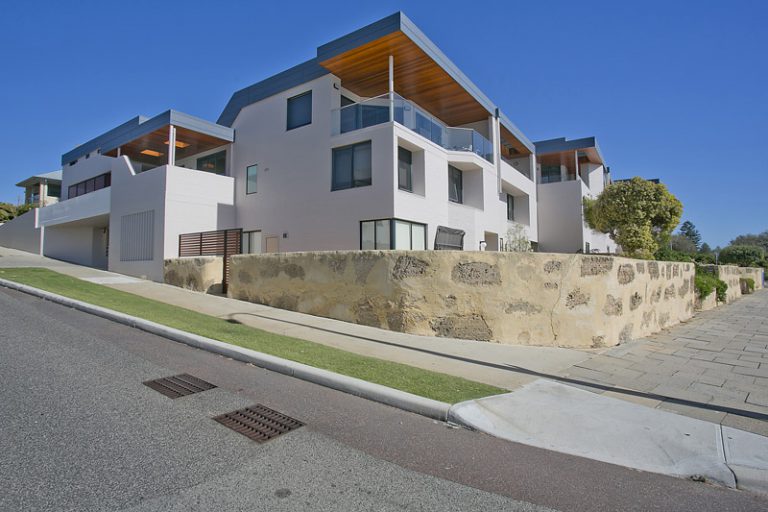 10/134 Marine Parade gallery