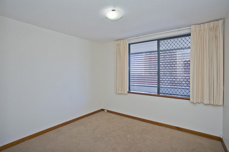 10/134 Marine Parade gallery