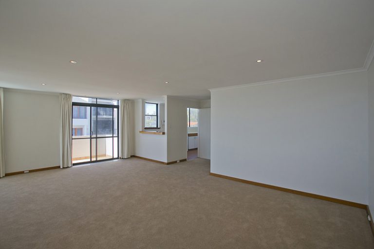 10/134 Marine Parade gallery