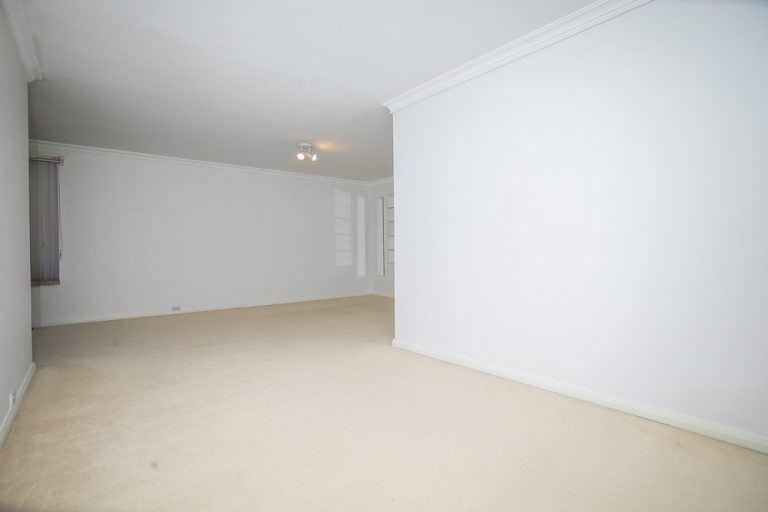 2d/25 Victoria Avenue gallery